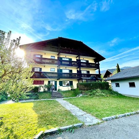 Whats-App Self-Check-In - Villa Maria Theresia Бад Гойзерн Екстериор снимка