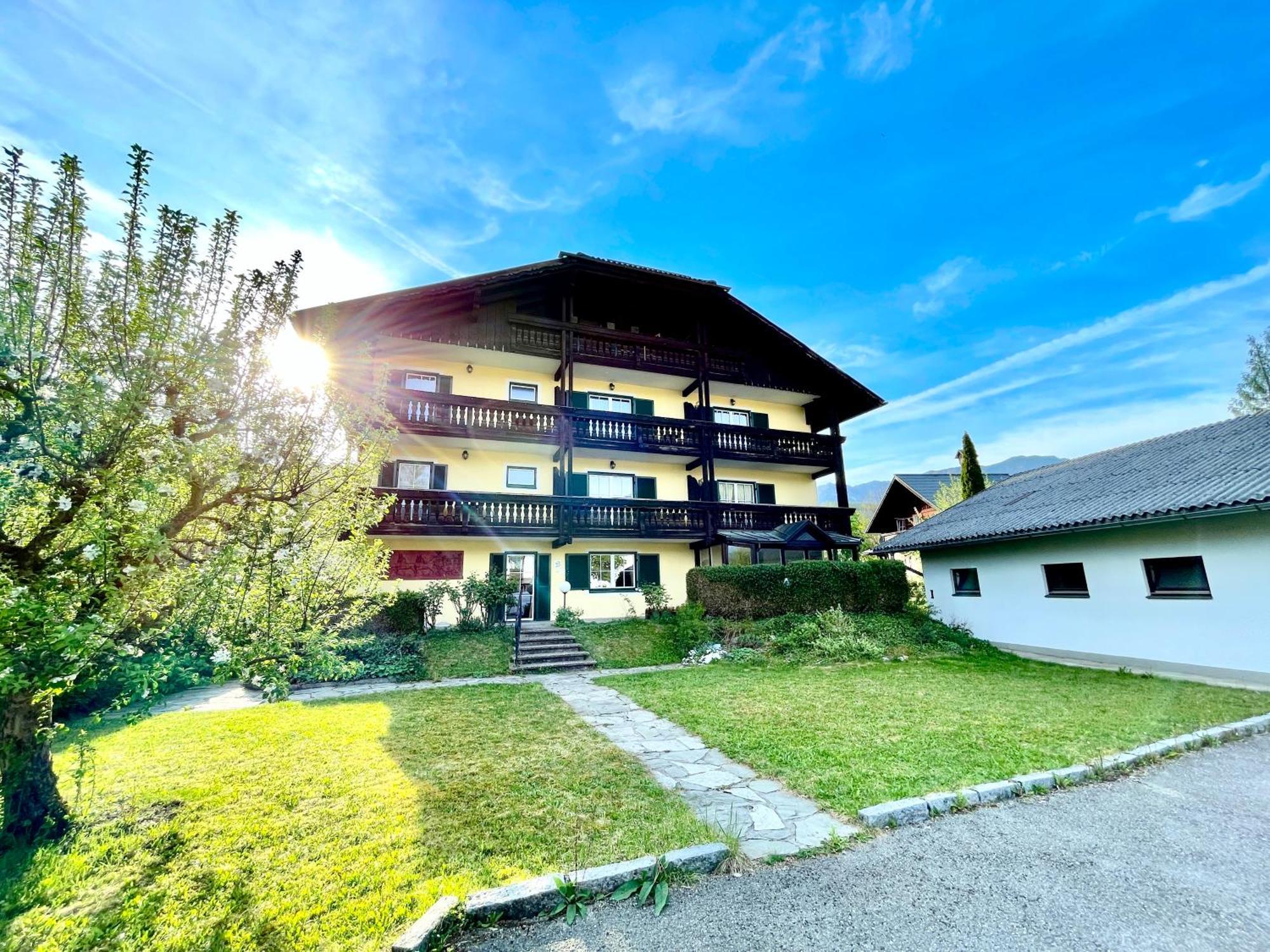 Whats-App Self-Check-In - Villa Maria Theresia Бад Гойзерн Екстериор снимка