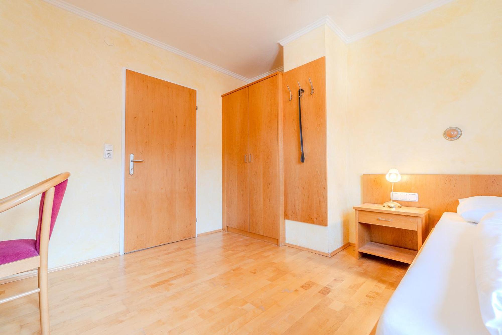 Whats-App Self-Check-In - Villa Maria Theresia Бад Гойзерн Стая снимка